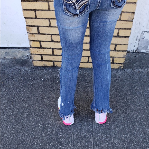 Denim Jeans Distressed by DEM CUTE JEANS Artist - Picture 4 of 8